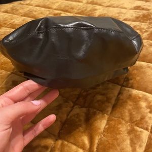 Steve Madden Beret Hat